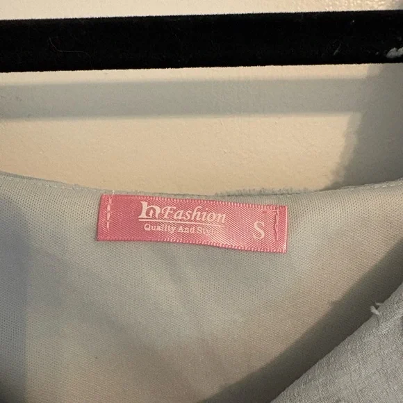 NWOT Light Blue Textured Puff-Sleeve Dress - Picture 2 of 2